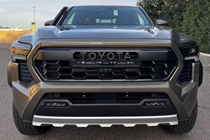 Autos Usados Disponibles, Tacoma Trailhunter 2026 Doble Cabina en Venta - Product Image 3