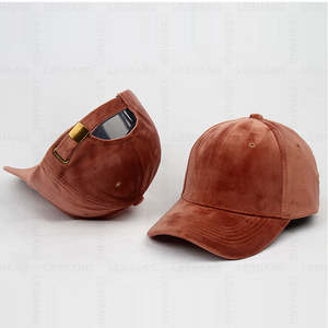 Gorras Deportivas con Visera Curva, Venta Directa de Fábrica, Gorras de Béisbol Cálidas, Logotipo Bordado en 3D Personalizado, Gorra Trucker de 6 Paneles con Estructura de Terciopelo - Product Image 1