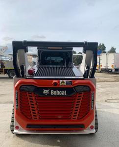 Chargeur frontal Bobcat T76 avec mini-pelleteuse de 1 tonne de capacité, garantie moteur de 24 mois/2000 heures - Product Image 3