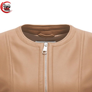 Chaqueta Corta de Cuero Crudo Acolchada, Impermeable y Transpirable para Mujer, Hecha a Medida, para Invierno, Gran Venta - Product Image 3