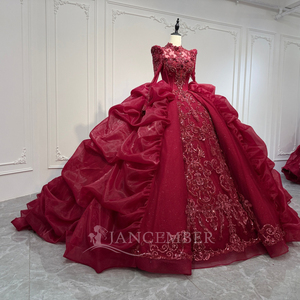 XS261 Vestido de Fiesta de Quinceañera Vintage con Cuello Alto, Volantes y Cola, Estilo Musulmán - Product Image 3