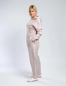 ชุดกีฬาผ้าลิ<span class=keywords><strong>น</strong></span>ินสีชมพูสำหรับผู้หญิงมีฮู้ดแขนยาวกางเกงทรงหลวมออกแบบได้ตามต้องการ - Product Image 2