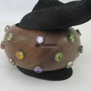 Brazaletes de madera unisex de calidad premium Eco Chic para uso diario y regalar joyas ligeras de Tradebyd - Product Image 1