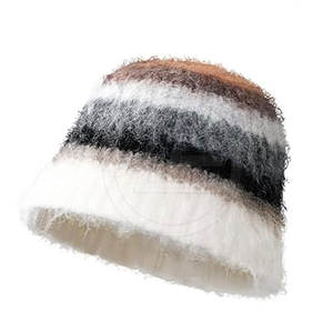 Bonnet en laine 100% Fuzzy avec impression numérique de style moderne Slouch Bonnet léger et chaud - Product Image 6