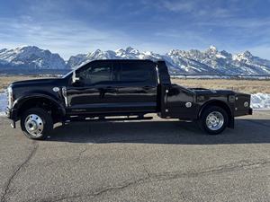 ข้อเสนอสุดฮอตปี 2024 สำหรับรถฟอร์ด F-550 Super Duty Lariat Power Stroke Dually 4×4 Hauler - Product Image 3