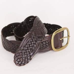 Cinturón de cuero artesanal de mejor diseño con correa sólida y hebilla ideal para pantalones de vestir formales y jeans Casuales - Product Image 6