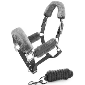 Vente en gros de qualité supérieure en cuir durable licou de cheval avec bandeau de nez rembourré en alliage de quincaillerie et licou de cheval de cou - Product Image 4