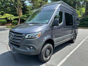 Mejor Oferta 2022 Sprinter 2500 4x4 |   Furgoneta de Carga y Pasajeros |   Vehículo Utilitario con Tracción en las Cuatro Ruedas |   Listo para Exportar - Product Image 2