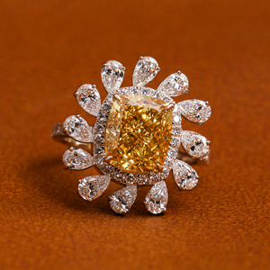 แหวนหมั้น14KT สีทองแบบคลาสสิกแหวนหมั้นแบบกำหนดเองดอกไม้รูปทรงเบาะสีเหลืองตัดในห้องปฏิบัติการที่สร้างขึ้นการตั้งค่ารัศมีเพชรของขวัญสุดหรูสำหรับ - Product Image 2