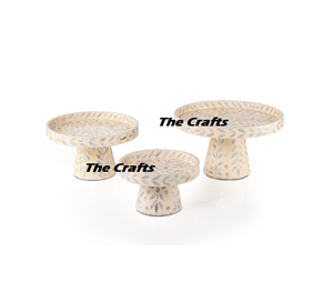 Juego de Dos Soportes para Pastel de Diferentes Tamaños en Acero Inoxidable y Resina, Soporte para Servir Pasteles y Repostería en Venta - Product Image 3