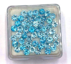 Topacio azul suizo de 4mm, piedra de corte redondo, Topacio Azul Natural, cuentas de piedras preciosas sueltas facetadas para la fabricación de joyas por mayorista indio - Product Image 1