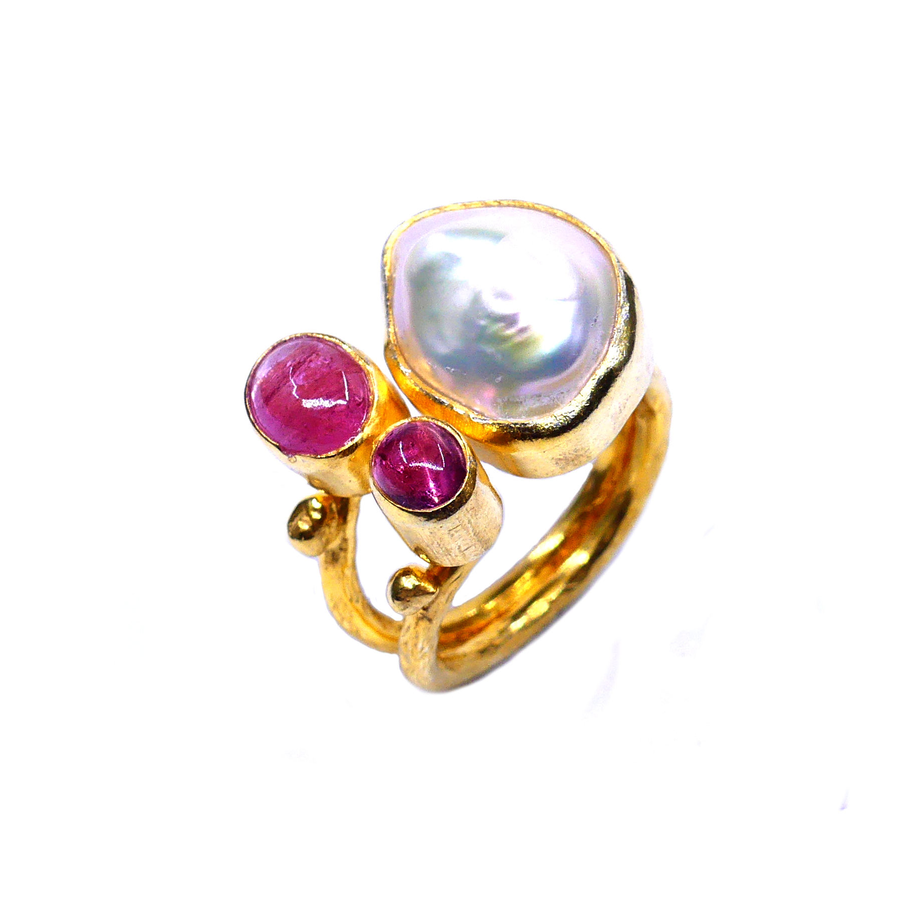 สีเหลือง