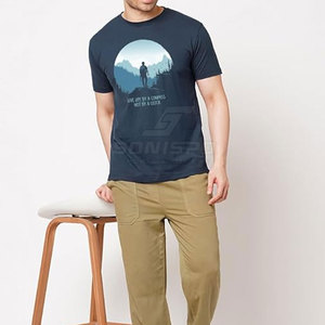 Camiseta de algodón para hombre, manga corta, cuello redondo, informal, con estampado de montaña, diseño Live Life By A Compass Not By A Clock - Product Image 5