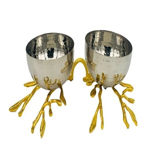 Bol à noix et chocolat plaqué or en métal de créateur de luxe bol décoratif fantaisie martelé nouvellement conçu - Product Image 5