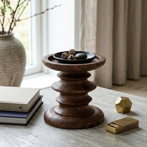 Portavelas de Madera Oscura Natural, Soporte Decorativo Redondo para Velas de Pilar, Decoración para Mesa, Diseño Artístico Puro - Product Image 4