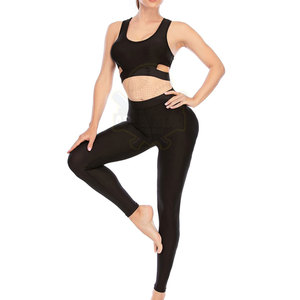Ensemble de yoga respirant pour femmes confortable et écologique pour une utilisation en extérieur avec motif solide et marque privée personnalisable - Product Image 1