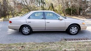 รถโตโยต้าแคมรี่ LE ปี 2001 มือสอง สภาพดี ราคาคุ้มค่า - Product Image 3