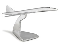 Sculptures d'avions en métal de haute qualité, superbes pièces maîtresses qui attirent l'attention des passionnés d'aviation et des amateurs d'art.