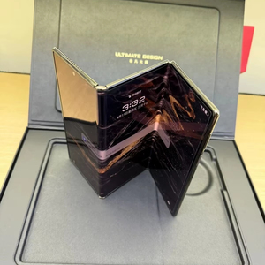 Teléfono Móvil HUAWEIl Mate XT 100% Original, Nuevo, con HarmonyOS, 16GB, 1TB, Pantalla Triple Plegable de 7.85 Pulgadas, 5G, Desbloqueado - Product Image 1