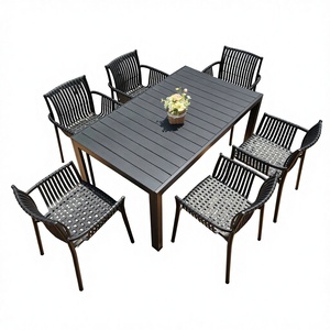 Set Bistrot Trendy in Plastica-Legno <span class=keywords><strong>Pieghevole</strong></span>, Tavolo e Sedie <span class=keywords><strong>da</strong></span> Esterno per Giardino e Cortile, Arredamento per Caffè - Product Image 2