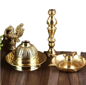 Grande lanterne traditionnelle en laiton Joti Diya pour Diwali Decor Lampe Akhand Diya pour la maison Temple Spiritual Lighting Pooja Decor Item - Product Image 3