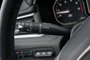 Voiture d'occasion Diesel 2024 RHD/LHD Conduite à droite Livraison rapide disponible Sans accident et prête à être expédiée - Product Image 5