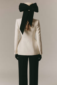 เสื้อแจ็คเก็ตอมาราคุณภาพสูง เสื้อผ้าสตรี สไตล์หรูหรา ซับในผ้าไหม เป็นมิตรต่อสิ่งแวดล้อม บริการ ODM ผลิตในเวียดนาม - Product Image 4