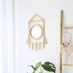 Espejo único de ratán para niños en forma de cohete diseño lujoso para decoración de habitaciones o recuerdos - Product Image 3