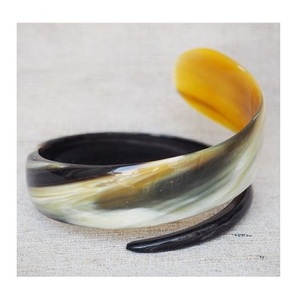 Pulsera antigua hecha a mano de cuerno de búfalo para aperitivos, artesanías indias, brazaletes de diseño antiguo con joyas para mujer, accesorios de moda - Product Image 1