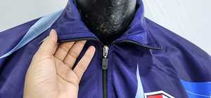 Chándales de entrenamiento de equipos de fútbol personalizados al por mayor, traje de entrenamiento de invierno con estampado por sublimación de poliéster 100%, patrón sólido - Product Image 3