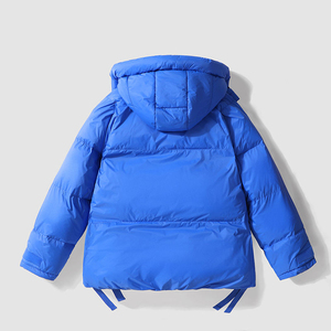 Veste d'hiver détachable à capuche pour hommes Veste imperméable avec logo personnalisé Taille personnalisée avec design unique - Product Image 2
