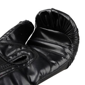 Guantes de Boxeo KINGPIN de Cuero PU de Alta Calidad con Patrón Impreso, Características Impermeables, Cierre de Muñeca con Cordón, Cierre de Tirón, Personalizables - Product Image 3