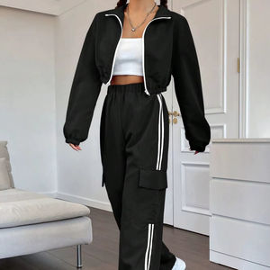 ชุดลำลองสไตล์สตรีทสำหรับผู้หญิง เหมาะสำหรับออกกำลังกาย ฟิตเนส ฝึกซ้อม และแฟชั่นในชีวิตประจำวัน - Product Image 1