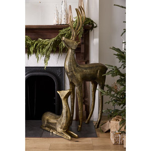 Ensemble de rennes dorés de luxe Sculpture d'art en métal élégant pour la maison Décoration de table intérieure de Noël Idée cadeau - Product Image 3