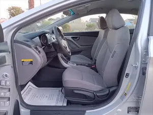 2012 Hyunda ELANTRA GLS - Product Image 2