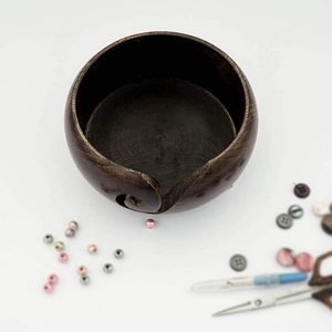 Ooden-búho de nailon de Ndian rtisans con remium para nitting y roqueta (6 "x 6" x 3 ") - Product Image 6
