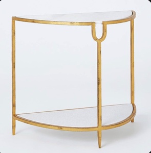 Table console élégante à base incurvée à cadre noir avec dessus en verre trempé meubles de salon Table d'appoint en métal faite à la main - Product Image 4