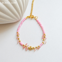 Bracelet élégant à breloques bohèmes pour femmes, cadeau idéal avec un style intemporel et des accents charmants