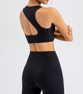 Haute qualité femmes sans manches haut de sport Leggings deux pièces ensemble tissu doux beauté dos Fitness entraînement Yoga ensemble - Product Image 4