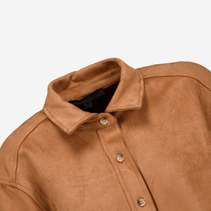 Camisa Casual de Estilo Urbano de Cuero y Gamuza con Diseño de Logotipo Personalizado Transpirable de Alta Calidad - Product Image 3