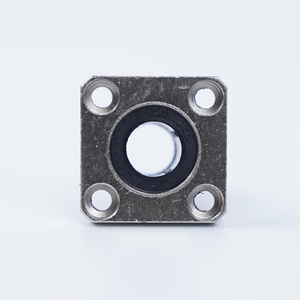 Roulement linéaire à bride carrée série LMK de haute précision pour l'automatisation des machines CNC et les équipements industriels - Product Image 4
