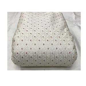 Tissu satiné Dobby de poids moyen le plus vendu Texture lisse élégant saris de mariage matériaux de robe antistatique vente disponible - Product Image 3