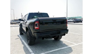 Pick-up Dodge RAM 4x4 d'occasion 2021 avec transmission intégrale, sièges en cuir, ACC, pneus R20 - Product Image 2