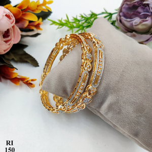 Bracelets en laiton élégants pour femmes pierres en relief indien plaqué or bijoux accessoires classiques pour la fête de mariage porter cadeau parfait - Product Image 4