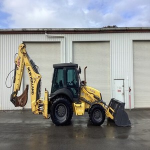 Retroexcavadora Original New Holland LB95B Diésel de Bajo Consumo con 1 Año de Garantía, Equipo de Construcción en Venta - Product Image 1