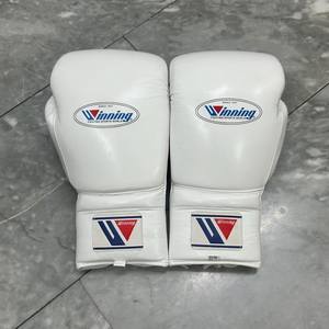 Wholesale OEM Custom Winning Boxing <b>Gloves</b> Durable & Comfortable Sparring Lace-up <b>Gloves</b> for Professional Fighting <b>Gloves</b> - Product Image 3