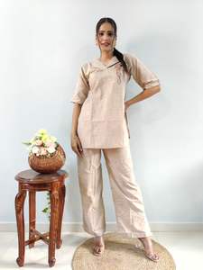 New Presenting Linen Deux Pièces Airport Look Co-ord Set pour Femme - Product Image 4