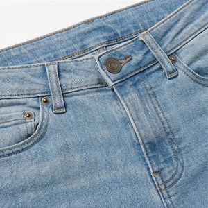 Jeans en denim classique décontracté respirant pour femmes, de haute qualité, coupe droite, pour toutes les occasions, pantalon élégant et tendance de qualité supérieure - Product Image 4