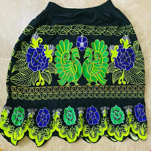 Ropa de playa hawaiana Polinesia personalizada de alta calidad, minifalda Pohnpei bordada sólida, vestido de baile informal 100% - Product Image 1