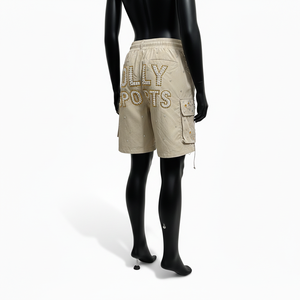 Shorts Cargo de Mujer de Alta Calidad, 220 GSM, Mezcla de Nailon, Tono Beige, Paneles con Bolsillos, Parches Decorativos, Logotipo Personalizado con Transferencia Térmica - Product Image 5